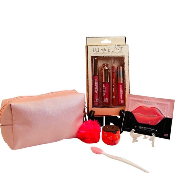 KISS AND GLAM UP COSMETIC BAG METALLIC PINK WITH POM POM - Picture 1 of 1